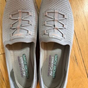 Skechers Women's Slip-On Knit Sneakers in Light Gray with Pink Accents